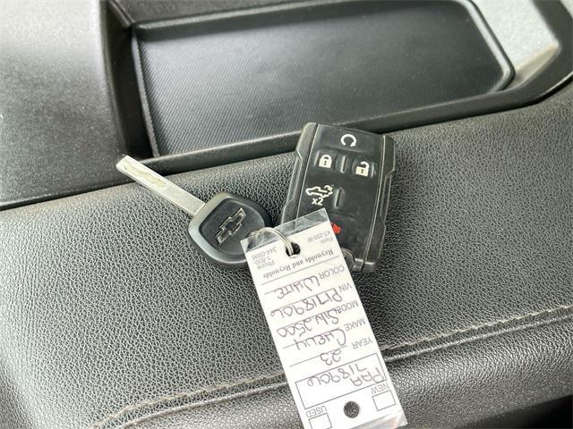 Photo of 2023 Summit White Chevrolet Silverado 2500