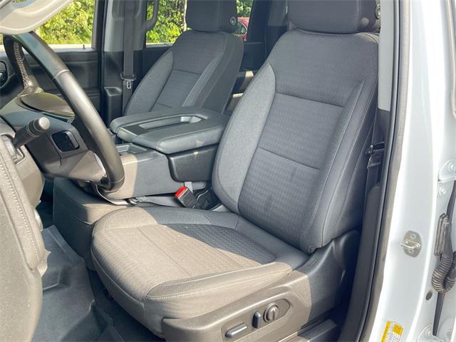 Photo of 2023 Summit White Chevrolet Silverado 2500