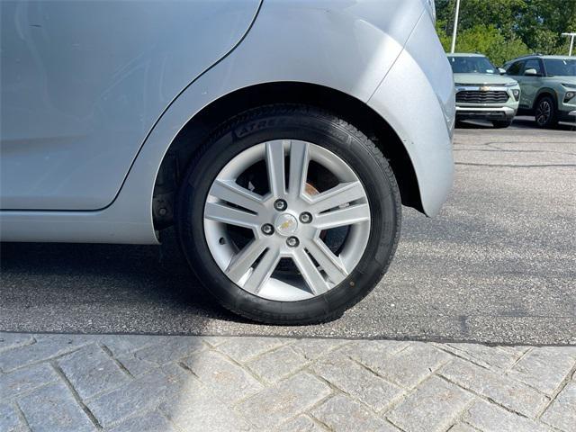 Photo of 2014 Silver Ice Metallic Chevrolet Spark