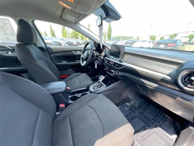 Photo of 2019 Aurora Black Pearl Kia Forte