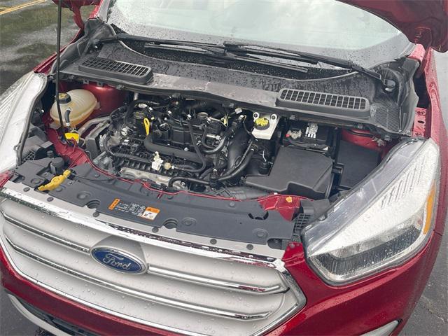 Photo of 2019 Ruby Red Metallic Tinted Clearcoat Ford Escape