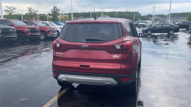 Photo of 2019 Ruby Red Metallic Tinted Clearcoat Ford Escape