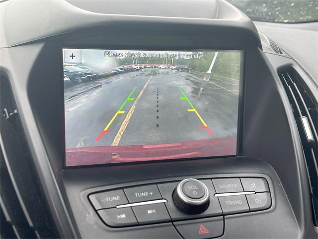 Photo of 2019 Ruby Red Metallic Tinted Clearcoat Ford Escape