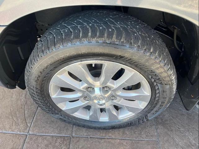 Photo of 2008 Slate Metallic Toyota Sequoia