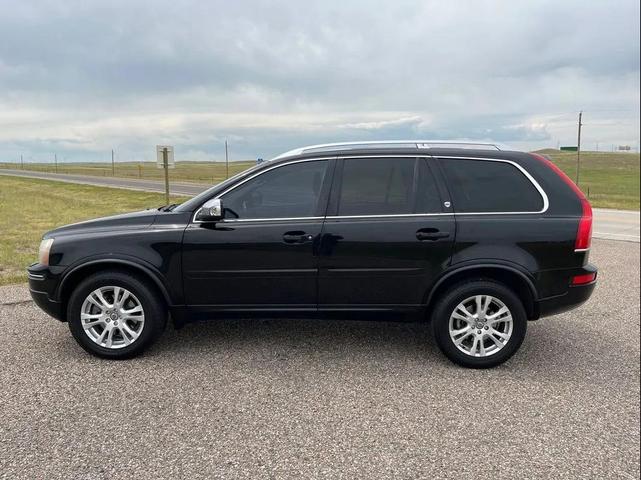Photo of 2014 Black Volvo XC90