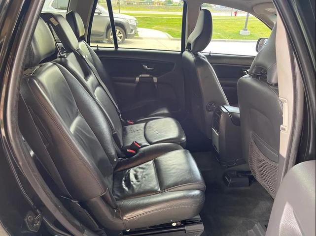 Photo of 2014 Black Volvo XC90