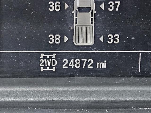 Photo of 2022 Summit White GMC Sierra 1500