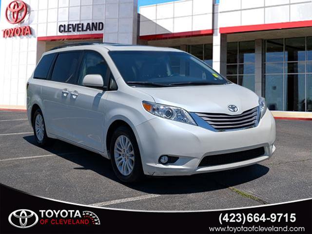 2015 Toyota Sienna