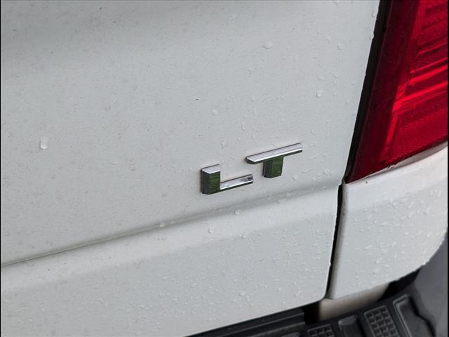 Photo of 2019 Summit White Chevrolet Silverado 1500