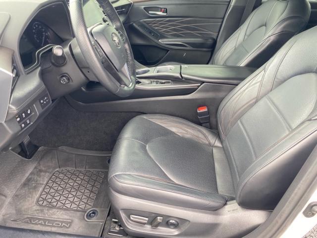 Photo of 2022 Wind Chill Pearl Toyota Avalon