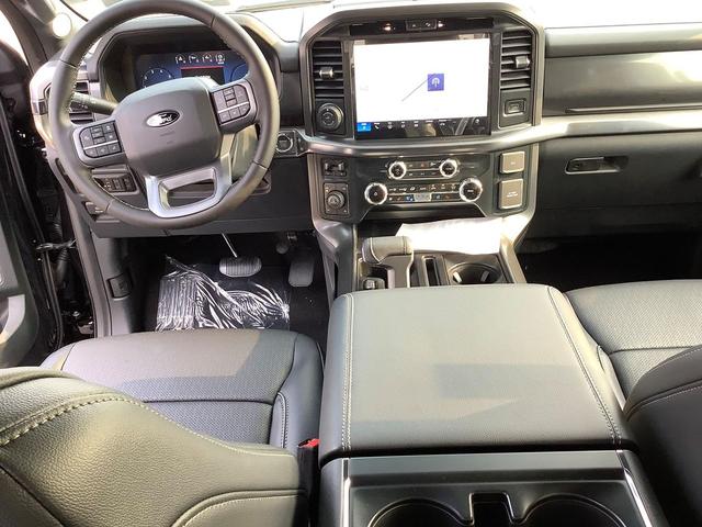 Photo of 2025 Agate Black Metallic Ford F-150