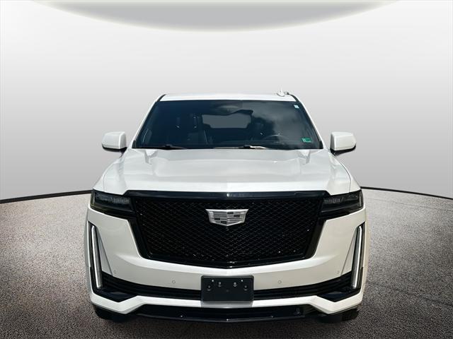 Photo of 2021 Crystal White Tricoat Cadillac Escalade ESV