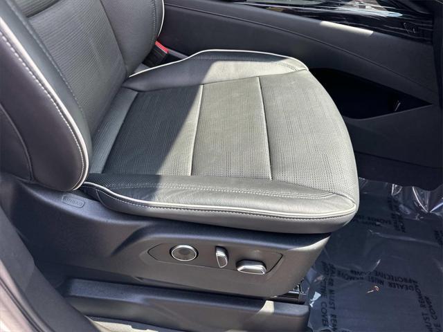Photo of 2021 Crystal White Tricoat Cadillac Escalade ESV
