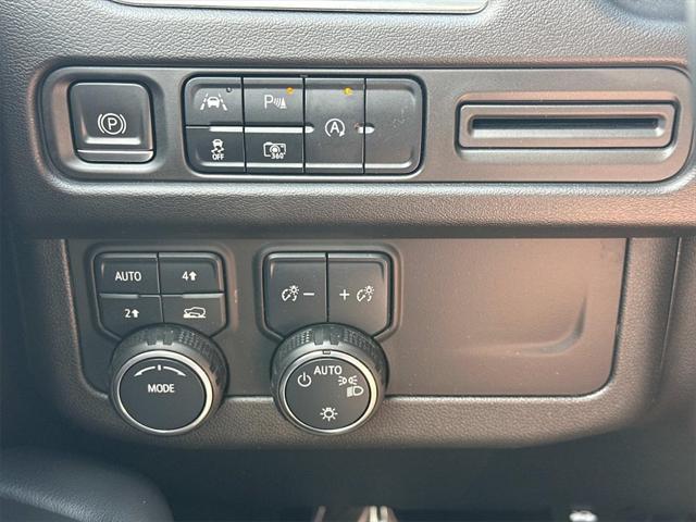 Photo of 2023 Black Chevrolet Tahoe