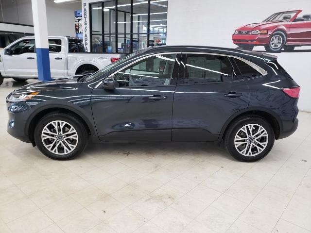 Photo of 2022 STONE BLUE METALLIC Ford Escape