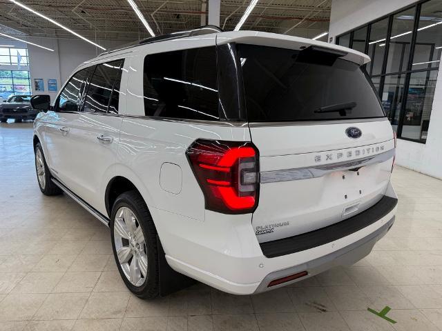 Photo of 2023 STAR WHITE MET TRI-COAT Ford Expedition