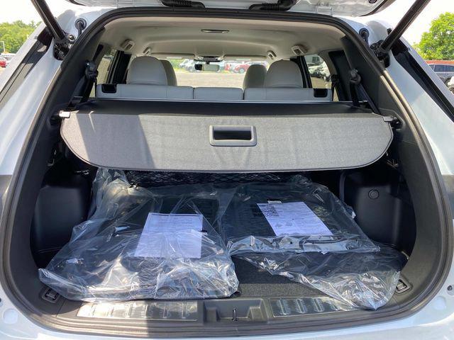 Photo of 2025 White Diamond Mitsubishi Outlander