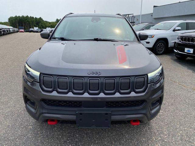 Photo of 2022 Granite Crystal Metallic Clearcoat Jeep Compass