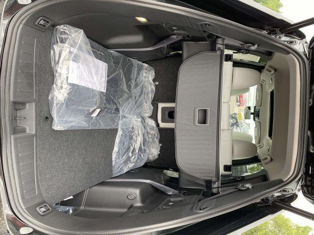 Photo of 2025 Black Diamond/Alloy Silver Roof Mitsubishi Outlander
