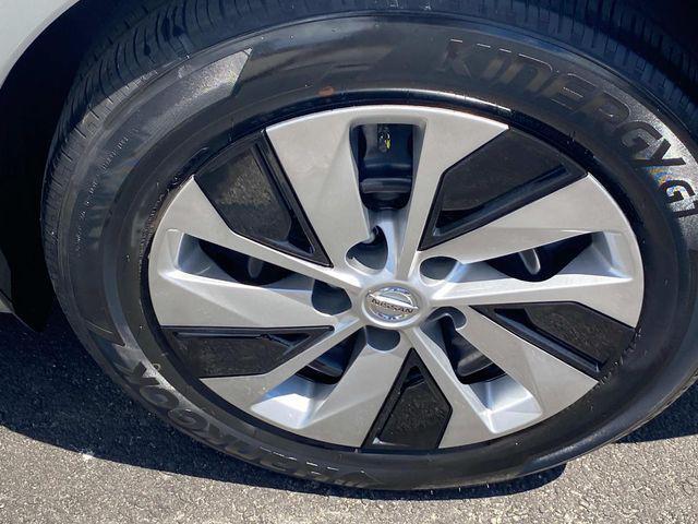 Photo of 2021 Brilliant Silver Metallic Nissan Altima