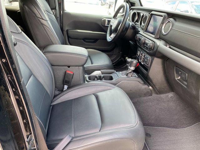 Photo of 2021 Black Clearcoat Jeep Wrangler Unlimited
