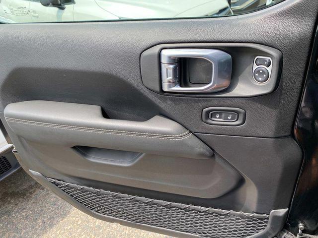 Photo of 2021 Black Clearcoat Jeep Wrangler Unlimited
