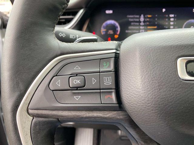 Photo of 2021 Silver Zynith Jeep Grand Cherokee L