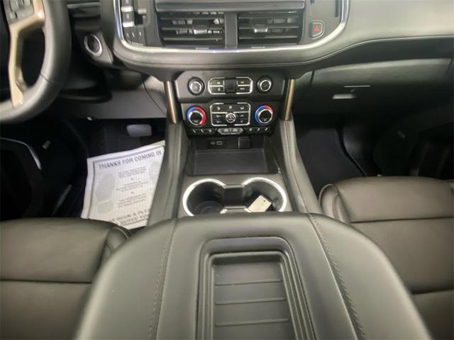Photo of 2024 Black Chevrolet Suburban