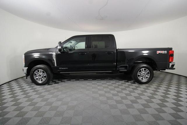 Photo of 2024 Agate Black Metallic Ford F-250