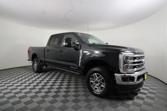 Photo of 2024 Agate Black Metallic Ford F-250
