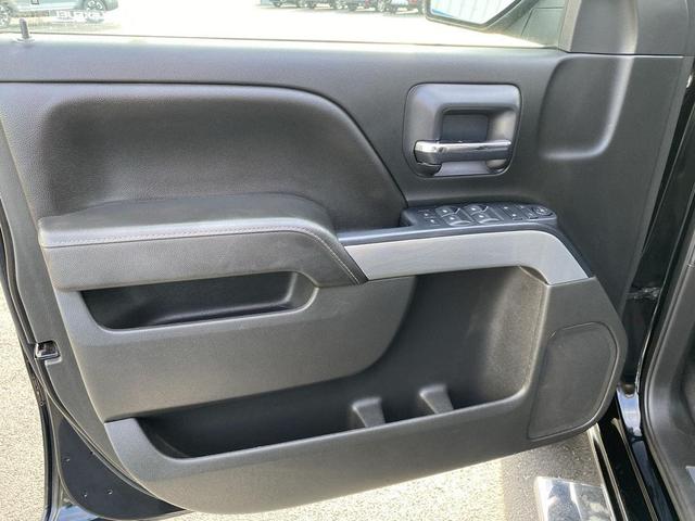 Photo of 2018 Black Chevrolet Silverado 1500