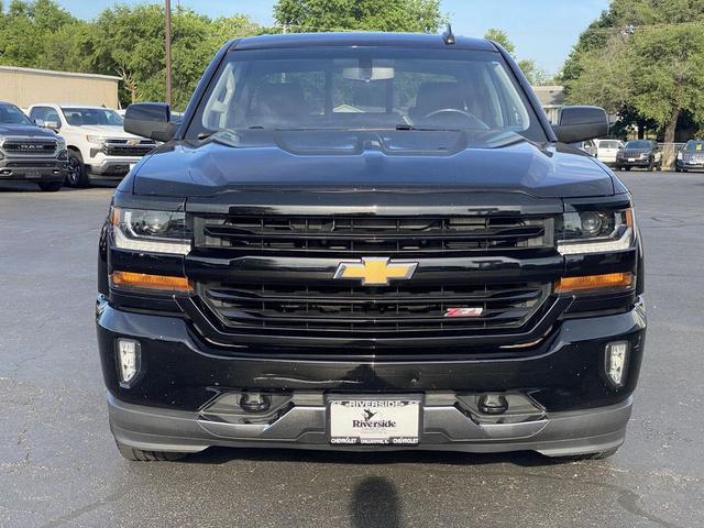 Photo of 2018 Black Chevrolet Silverado 1500