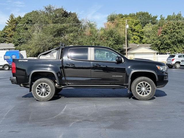 Photo of 2021 Black Chevrolet Colorado