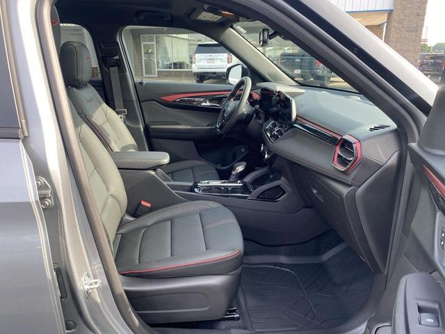 Photo of 2026 Sterling Gray Metallic Chevrolet Trailblazer