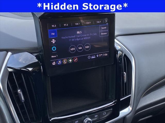 Photo of 2021 Silver Ice Metallic Chevrolet Traverse
