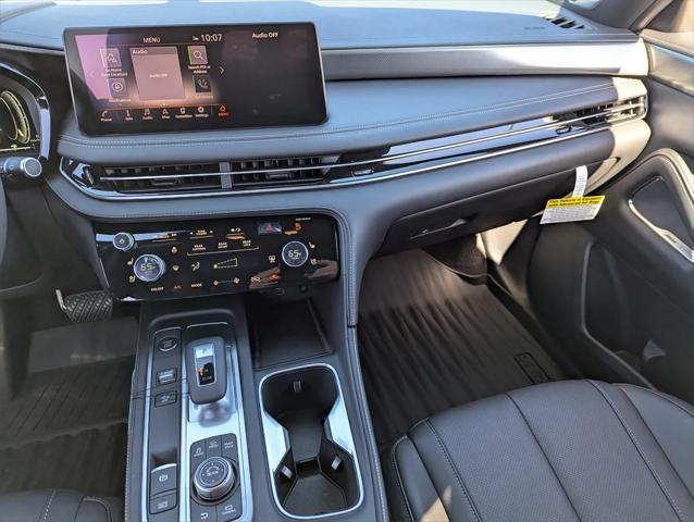 Photo of 2025 Mineral Black INFINITI QX60