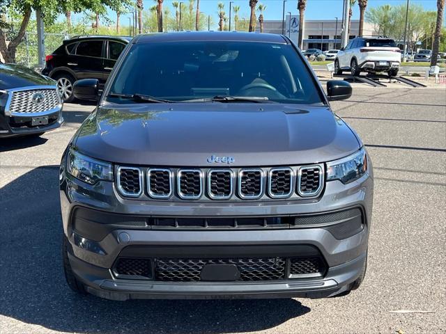 Photo of 2024 Baltic Gray Metallic Clearcoat Jeep Compass