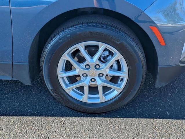 Photo of 2024 Lakeshore Blue Chevrolet Equinox