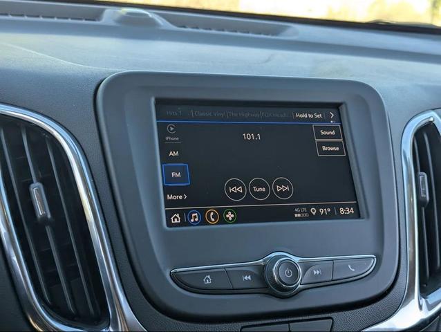 Photo of 2024 Lakeshore Blue Chevrolet Equinox