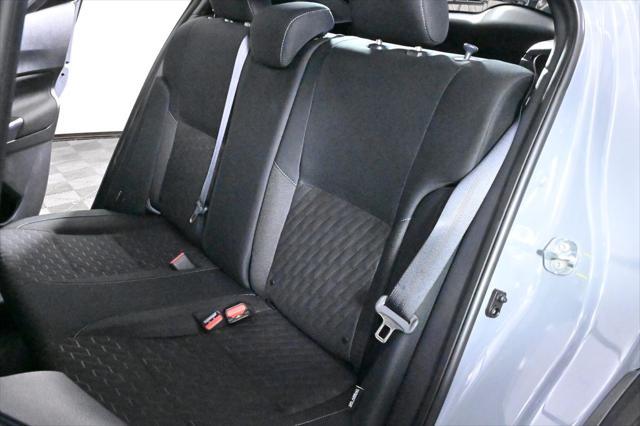 Photo of 2024 Boulder Gray Pearl Nissan Kicks
