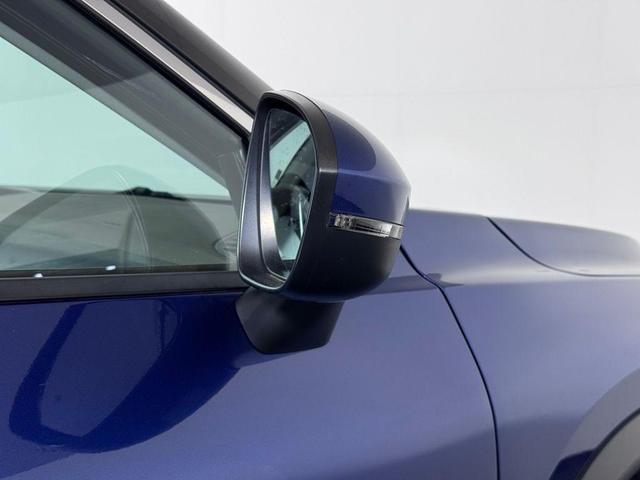 Photo of 2022 Caspian Blue Metallic Nissan Rogue