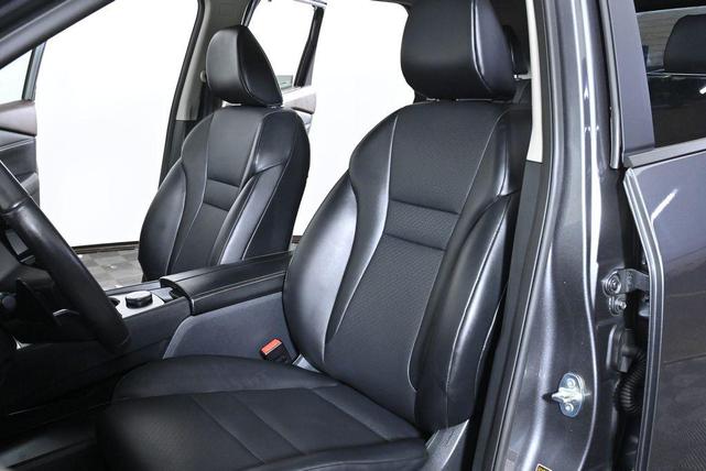 Photo of 2023 Gun Metallic Nissan Rogue