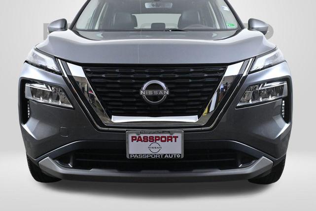 Photo of 2023 Gun Metallic Nissan Rogue