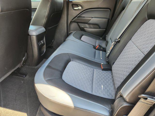 Photo of 2017 Summit White Chevrolet Colorado