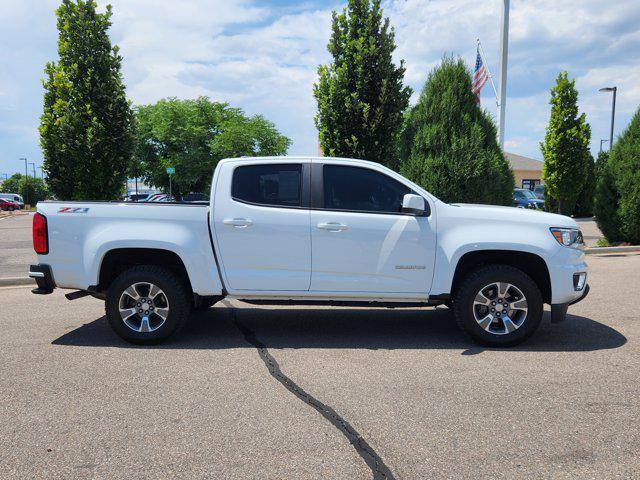 Photo of 2017 Summit White Chevrolet Colorado