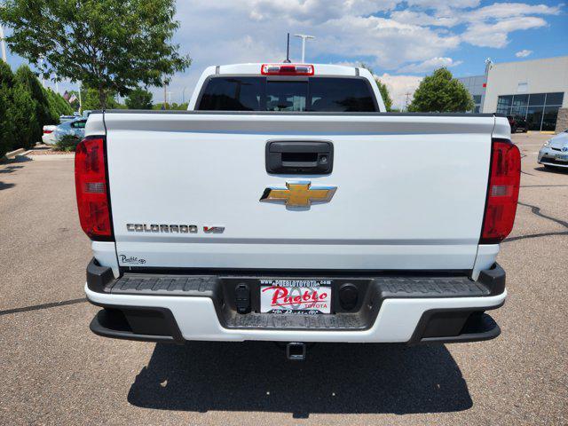 Photo of 2017 Summit White Chevrolet Colorado