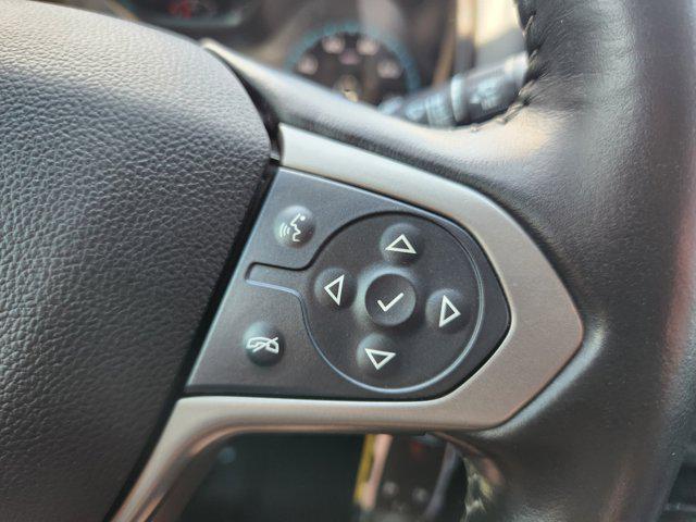 Photo of 2017 Summit White Chevrolet Colorado