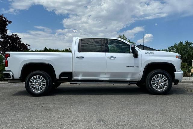 Photo of 2023 Summit White Chevrolet Silverado 3500