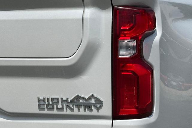 Photo of 2023 Summit White Chevrolet Silverado 3500
