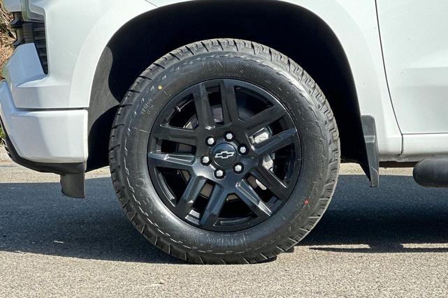 Photo of 2023 Summit White Chevrolet Silverado 1500